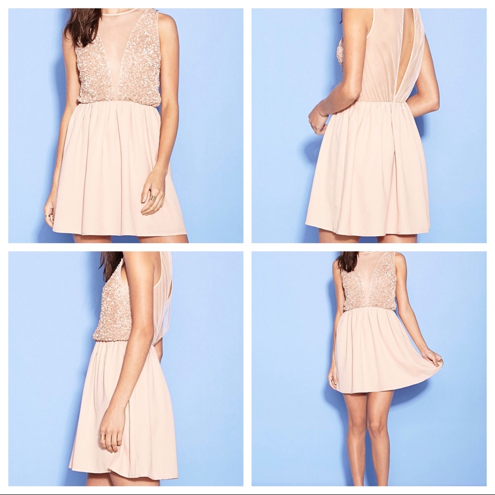 Forever21 RoseGold Sequin Dress Small